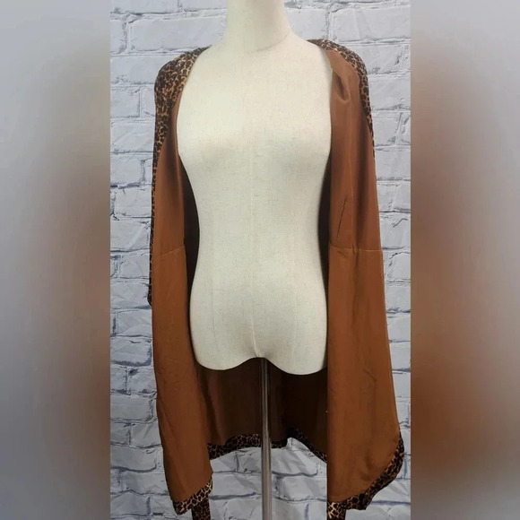 NWT J. Crew True Wrap Lined Dress in  Drapey Velvet Leopard Print Midi Size 00 - Picture 10 of 16